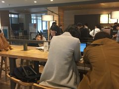 大堂-星巴克(上海交通大学店)