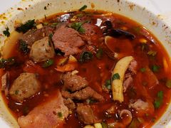 -成都你六姐·牛肉冒菜(城市集市合生汇店)