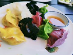 五味海鲜水饺拼盘-东莱馋房(陆家嘴店)