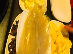 宽粉-农家铁锅炖(太阳沟店)