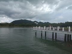 -巨鹰广场