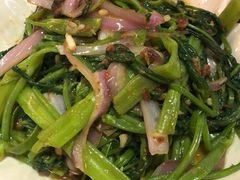 马拉盏炒通菜-大头虾越式风味餐厅(光明广场店)