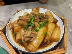 牛腩蒸猪肠粉-九龙茶记·粤式餐厅融合菜(鹭江店)
