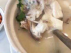 -酱皇乳鸽(富威大厦B座店)