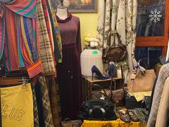 -Oolong乌龙茶古着店