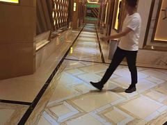 -欢乐空间KTV(奥山世纪城店)