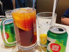 一整颗柠檬的冻柠乐-香港新发烧腊茶餐厅(书城店)