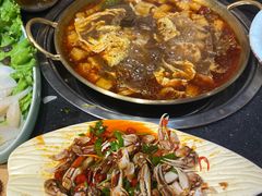 -顶顶汤火牛排火锅·经典铜锅涮肉