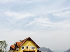 -黄色小屋