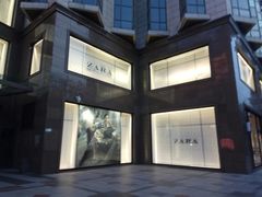 -ZARA(世贸天阶店)