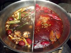 -湊湊火锅·茶憩(新中关购物中心店)