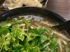 -星林居酸辣米线餐厅