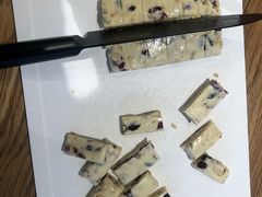 -蔚来中心(北京中关村店)