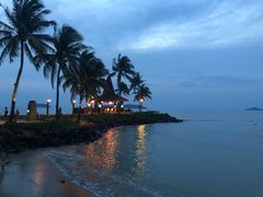 -Sunset Bar(丹绒亚路香格里拉店)