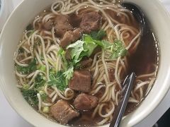 -李先生牛肉面大王(北京站售票厅餐厅)