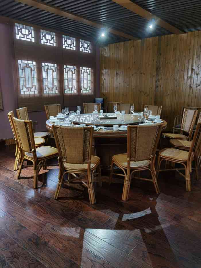 喜舍空间-"超级棒的餐馆,很有特色,每一道菜都有惊喜.