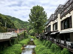 -泰莲庭·溪畔餐厅(雁栖湖店)