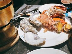 -小天鹅戴斯酒店鲸鲨百汇创作料理