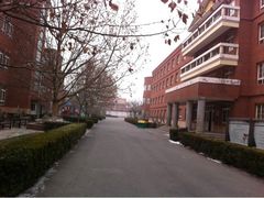 -北京市海淀外国语实验学校