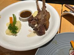 -LENBACH兰巴赫西餐啤酒坊(大连东港店)