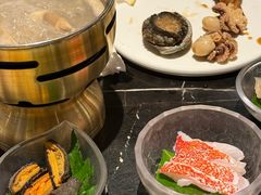-半岛翡丽海鲜自助餐厅(观风亭店)