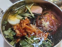 -哈尔滨烧烤·山河村铁锅炖(交大店)