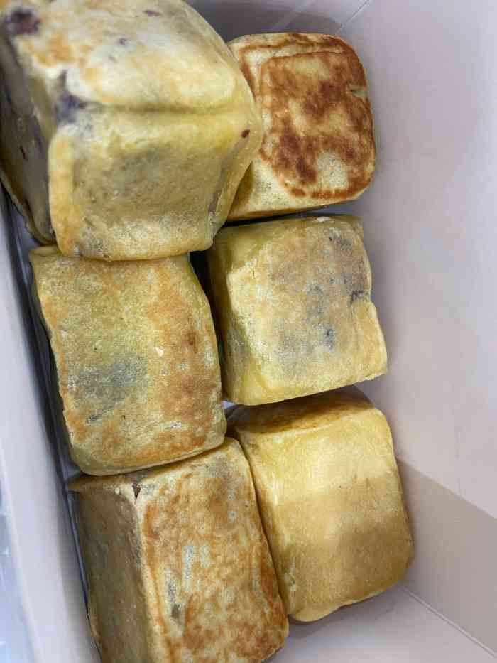 古早派仙豆糕(太原街万达店)-"[薄荷]环境:太原街万达三楼的过道上的.