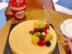 -85度C(生甜甜圈研究工坊·上海局门店)
