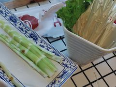 -山悦里 山野·鲜火锅(罗斯福广场店)