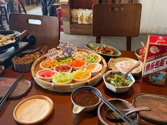 -包整·丝娃娃(甲秀楼景观店)