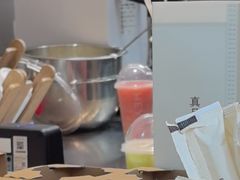 -喜茶(上海淮海中路渔阳里店)