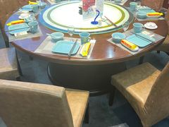 包厢-鹊华居·地道鲁菜·海鲜·融合味(大明湖店)