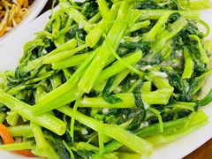 腐乳炒通菜-煲煲掂风味煲仔饭餐厅(西区店)