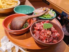 猫儿山的小黄牛-吃饭皇帝大(合生汇店)