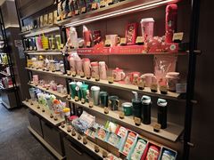 -星巴克臻选(上海今潮8弄店)