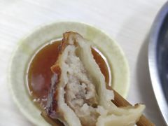 -黄阿姨锅贴大王(万航渡路店)