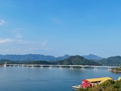 -千岛湖忆湖度假酒店(中心湖景区店)