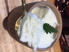 -ZING COFFEE 镜咖啡