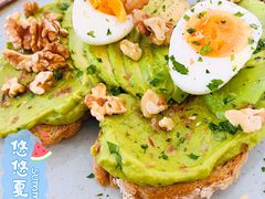 牛油果煮蛋吐司-RAC BAR(安福路店)