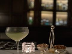 -LONG BAR 廊吧(外滩华尔道夫酒店)