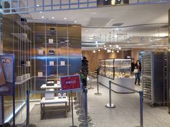 门面-奈雪的茶(湖滨银泰in77C区PRO店)