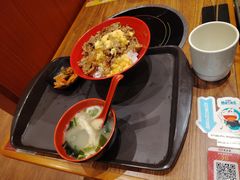 -食其家·牛丼咖喱(金桥太茂店)
