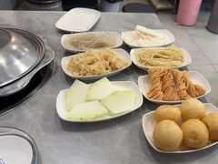 -光头药膳鸡(莱茵小镇店)