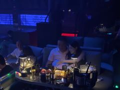 -赤红音乐现场(浦东金桥路店)