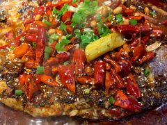 -鸣记脆皮烤鱼·海鲜烤鱼(三八广场店)