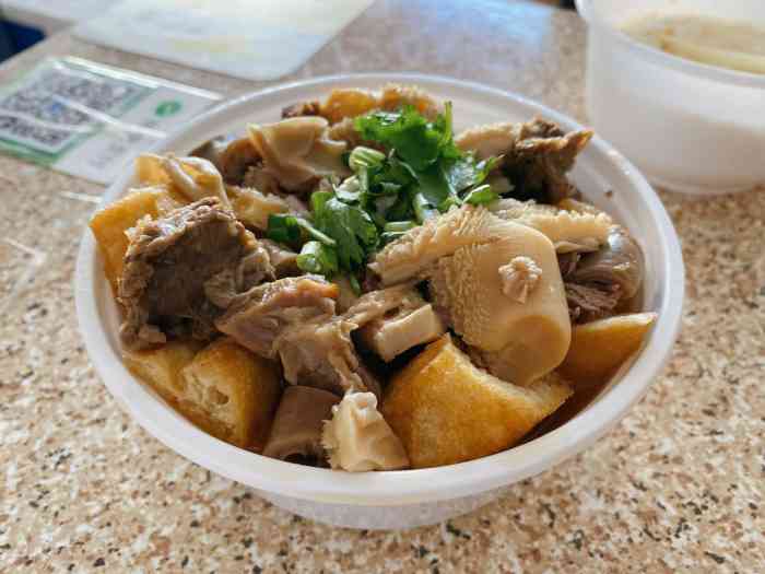 大明塘"网红"牛杂 豆腐花-"大明塘的苍蝇小吃店,附近街坊学生帮衬得多