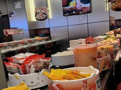 -龍歌自助小火锅(芝罘万达店)