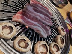 -老炉家木炭烤肉(长江国际店)