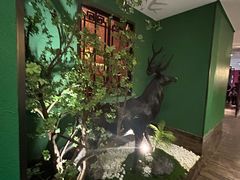 -新白鹿餐厅(银泰西湖文化广场店)