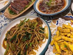 -阿拉丁新疆风味餐厅·清真(罗廊巷店)